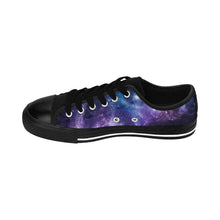 Load image into Gallery viewer, Spaceman landed Men&#39;s Sneakers