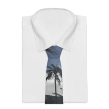 Load image into Gallery viewer, Hawaiian Views Necktie